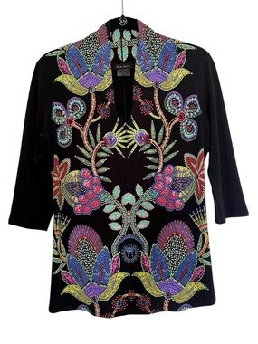 Eva Varro Knit Size Medium Floral Top